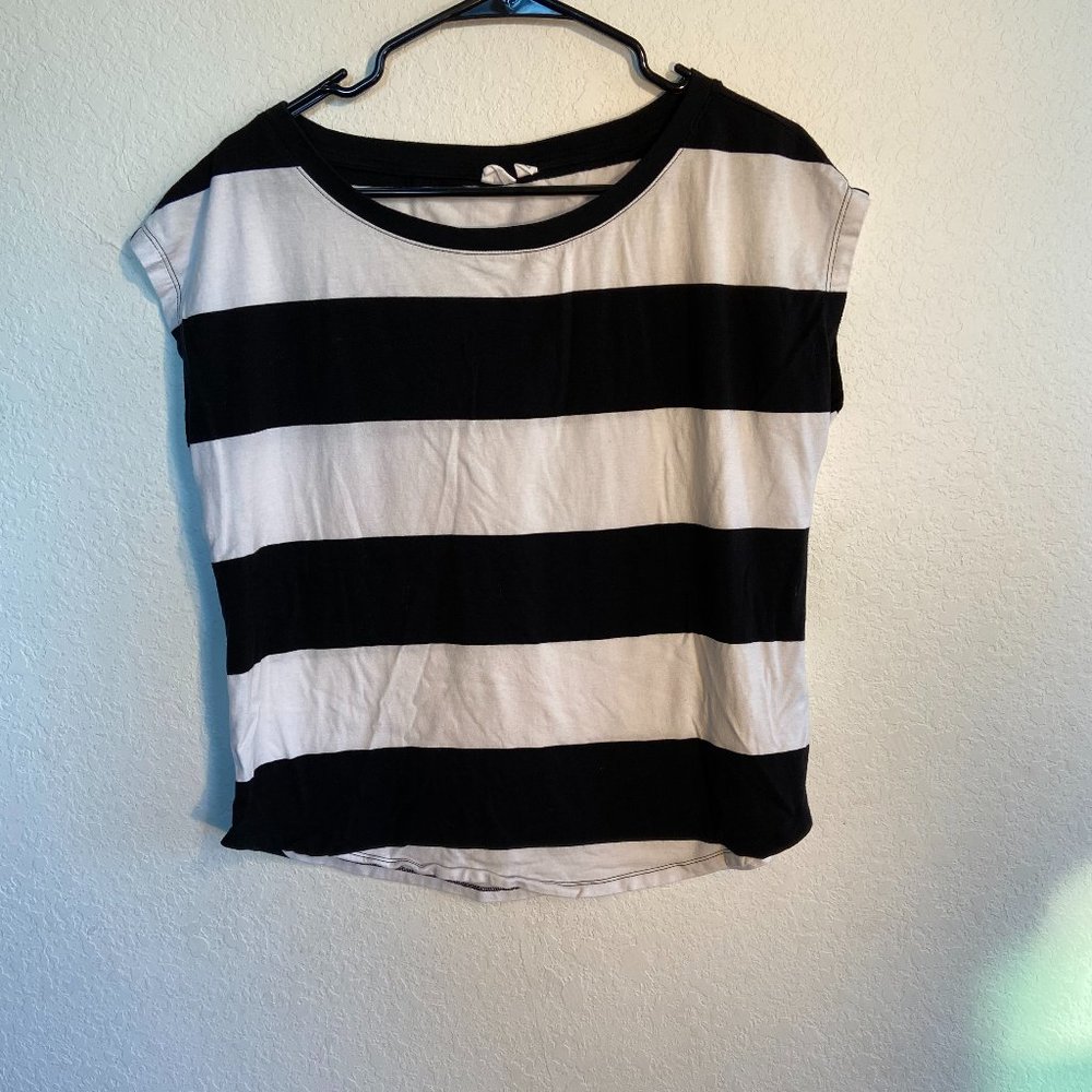 Gap Cap Sleeved Striped Tee